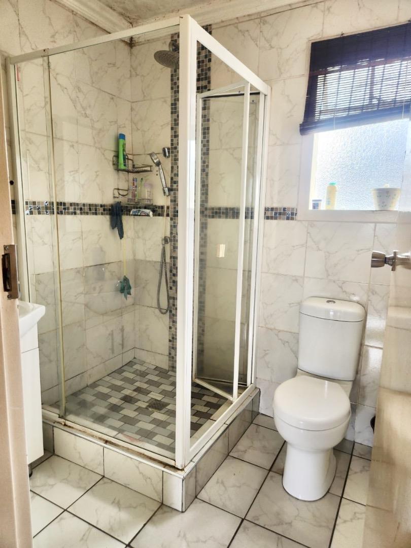3 Bedroom House for Sale in Northcroft, Phoenix - KwaZulu Natal
