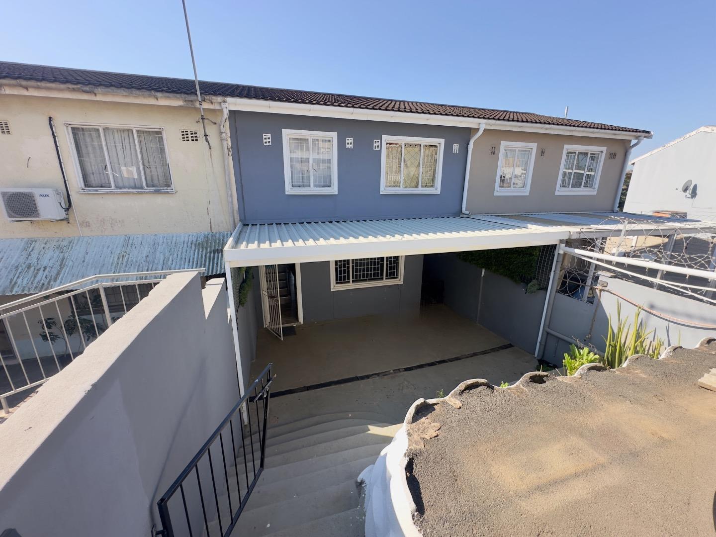 3 Bedroom House for Sale in Northcroft, Phoenix - KwaZulu Natal