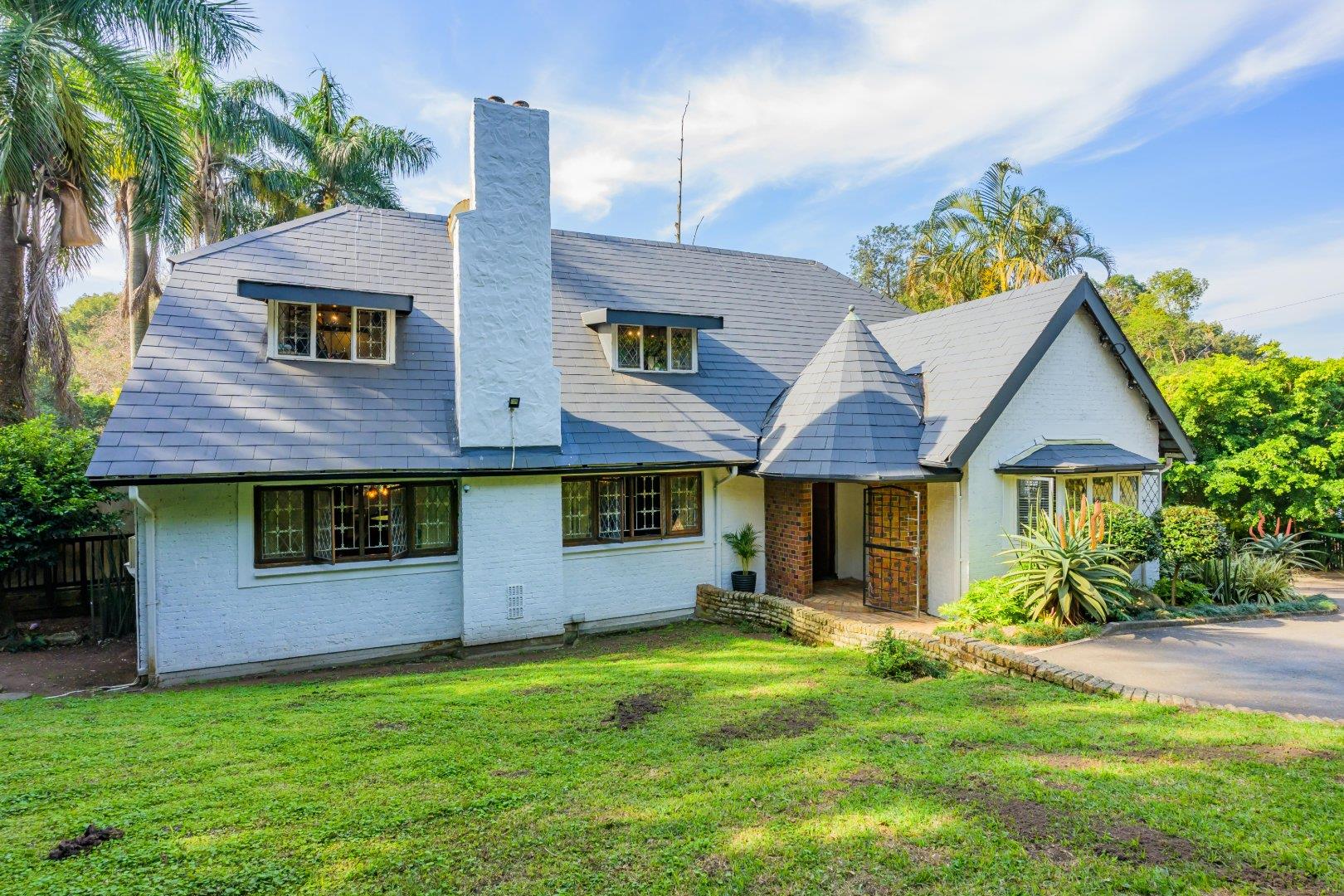 4 Bedroom House for Sale in Cowies Hill, Pinetown - KwaZulu Natal