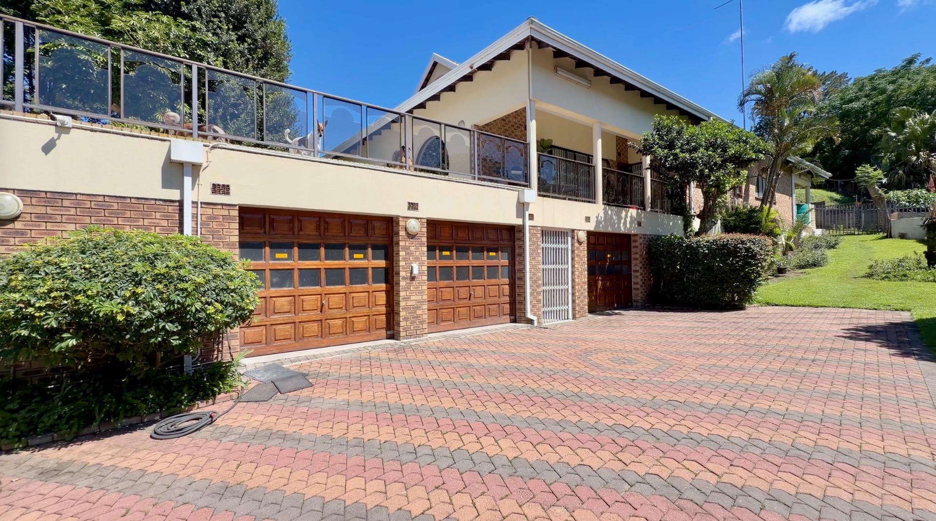 4 Bedroom House for Sale in Nagina, Pinetown - KwaZulu Natal