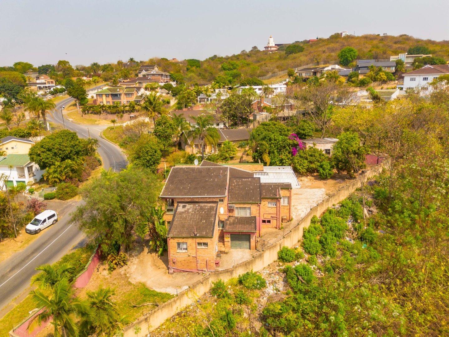 7 Bedroom House for Sale in Reservoir Hills, Durban - KwaZulu Natal