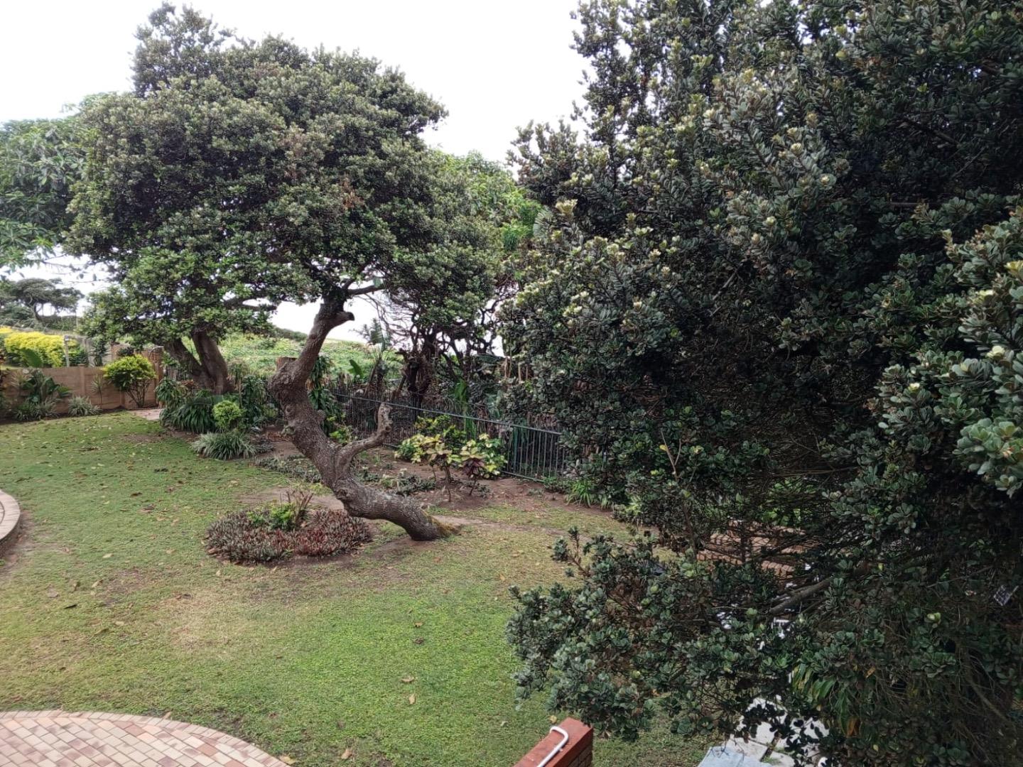 3 Bedroom Apartment for Sale in Hibberdene, Hibberdene - KwaZulu Natal