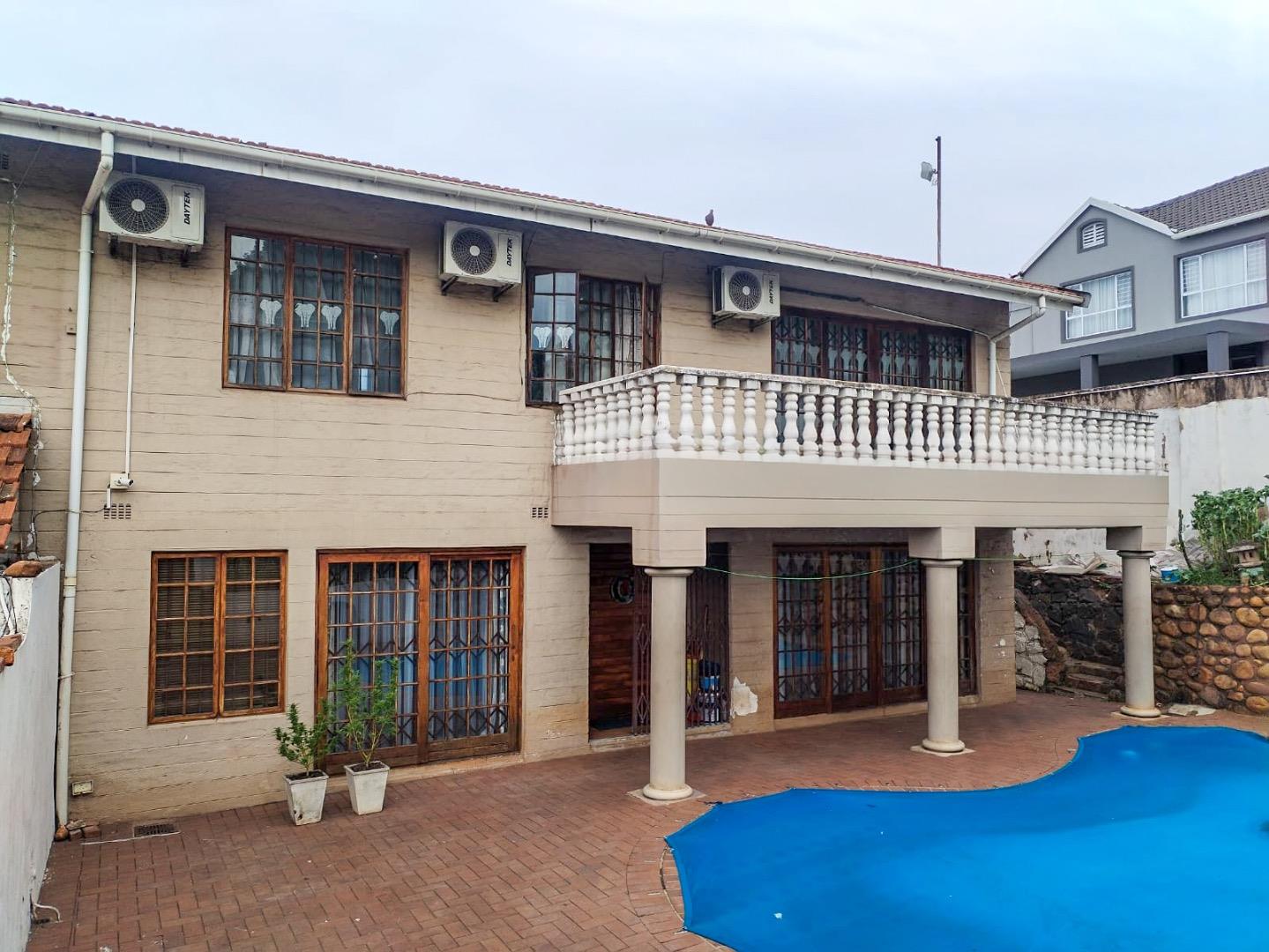 4 Bedroom Townhouse for Sale in Glenwood, Durban - KwaZulu Natal