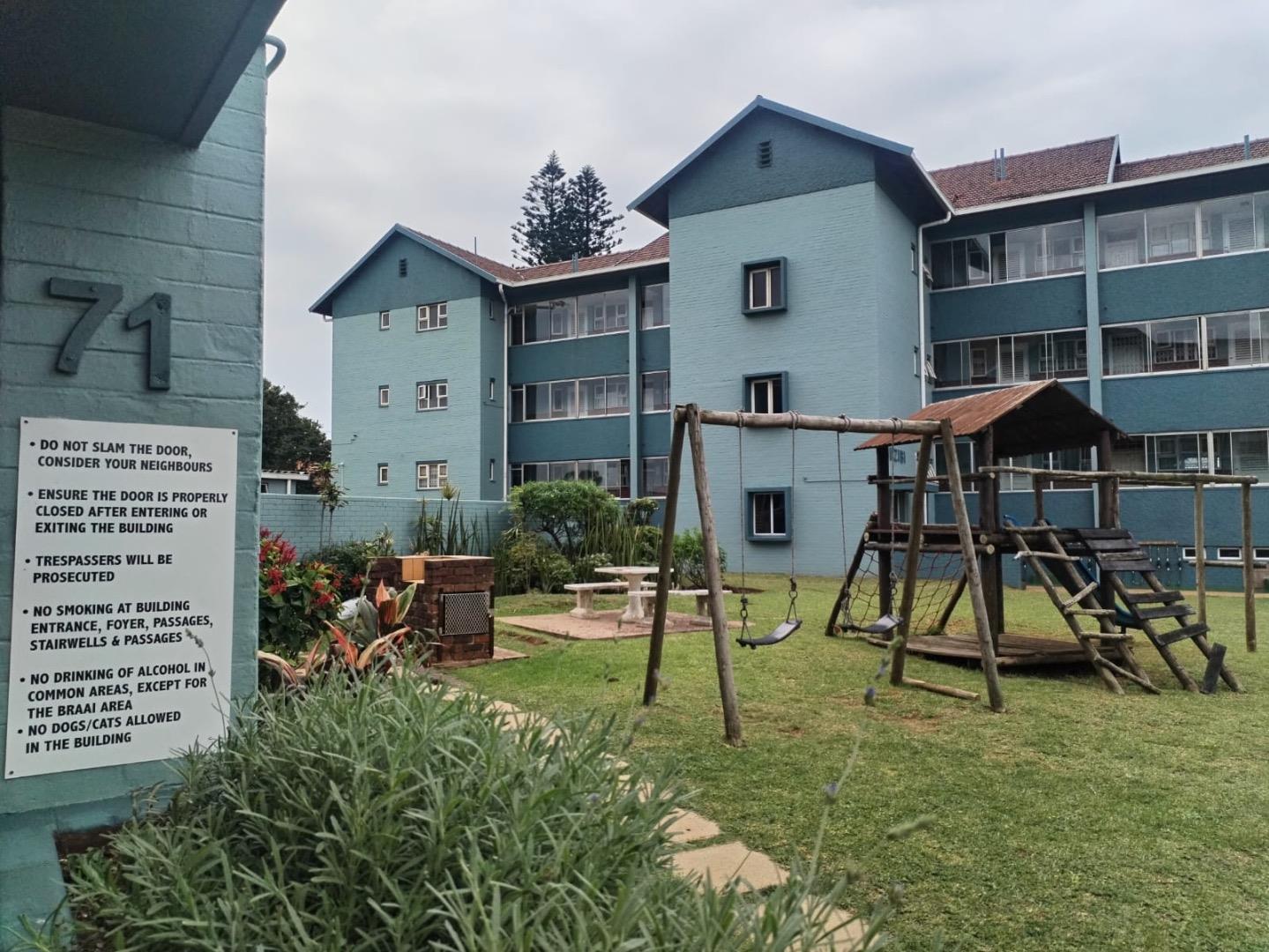 0.5 Bedroom Apartment for Sale in Bluff, Durban - KwaZulu Natal