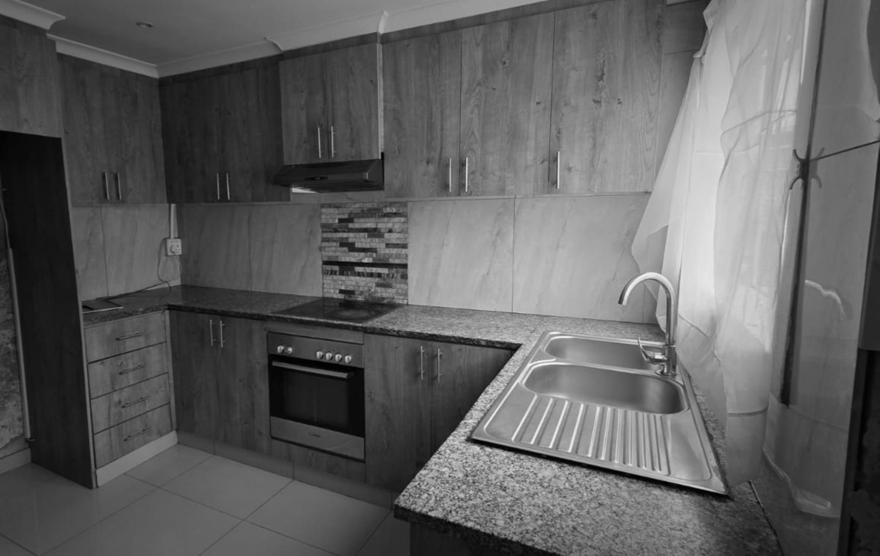 2 Bedroom Flat for Sale in Greenbury, Phoenix - KwaZulu Natal