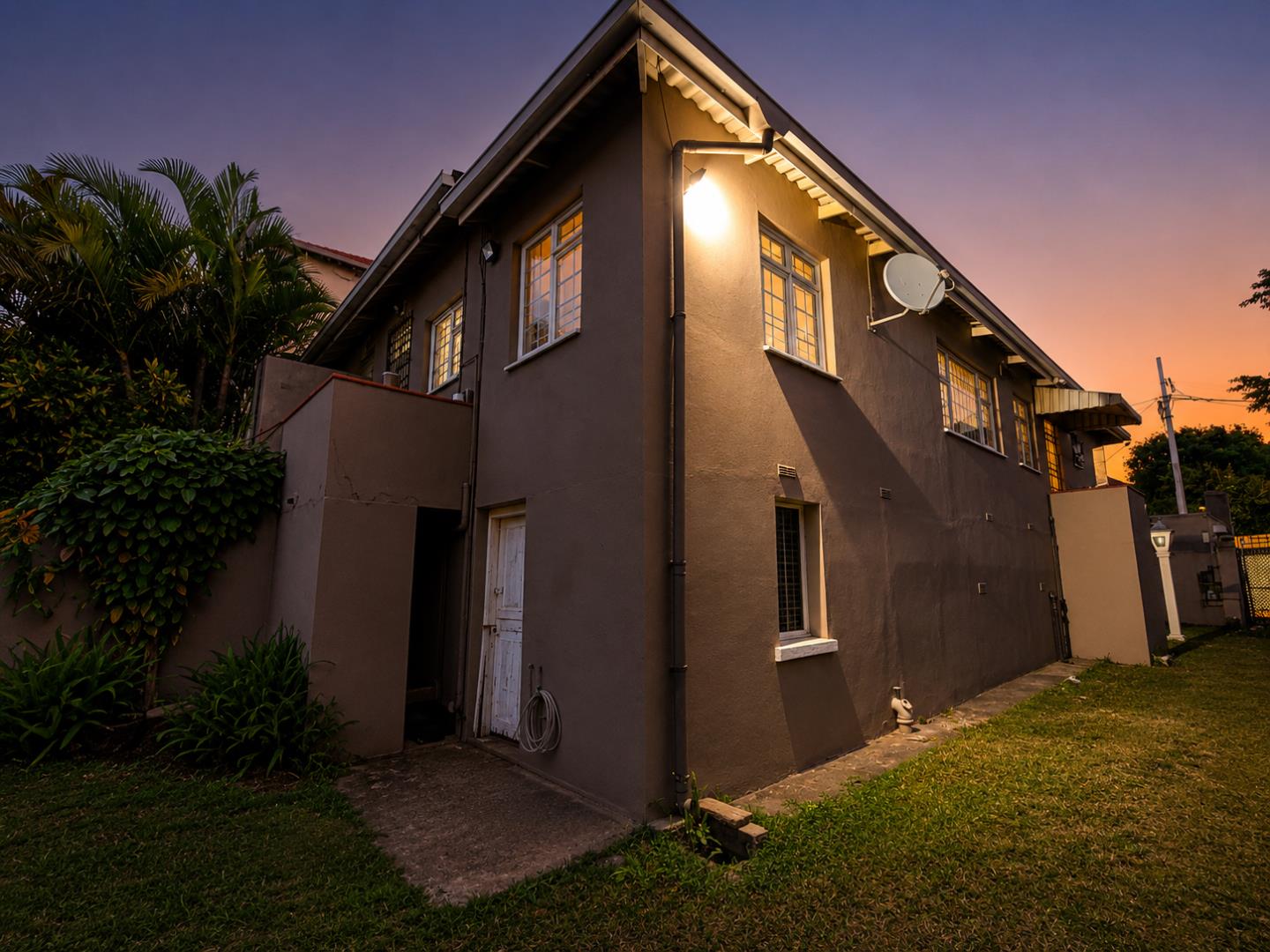 2 Bedroom Townhouse for Sale in Glenwood, Durban - KwaZulu Natal